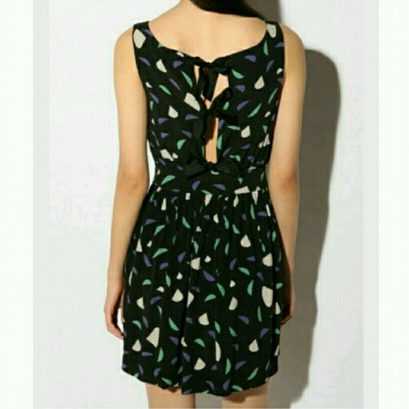 Urban Outfitters Dresses & Skirts - Urban Outfitters cooperative black dresses size 4